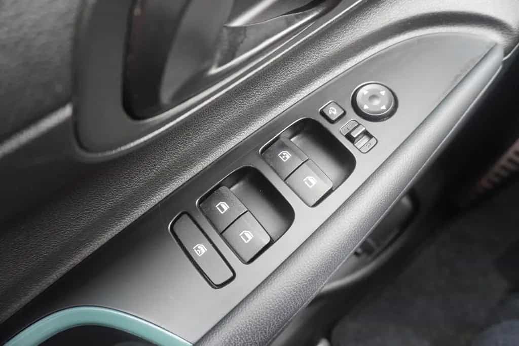 Hyundai BAYON 1.0 T-GDI Trend 2WD LED Kamera Tempomat 01/2022-photo-20