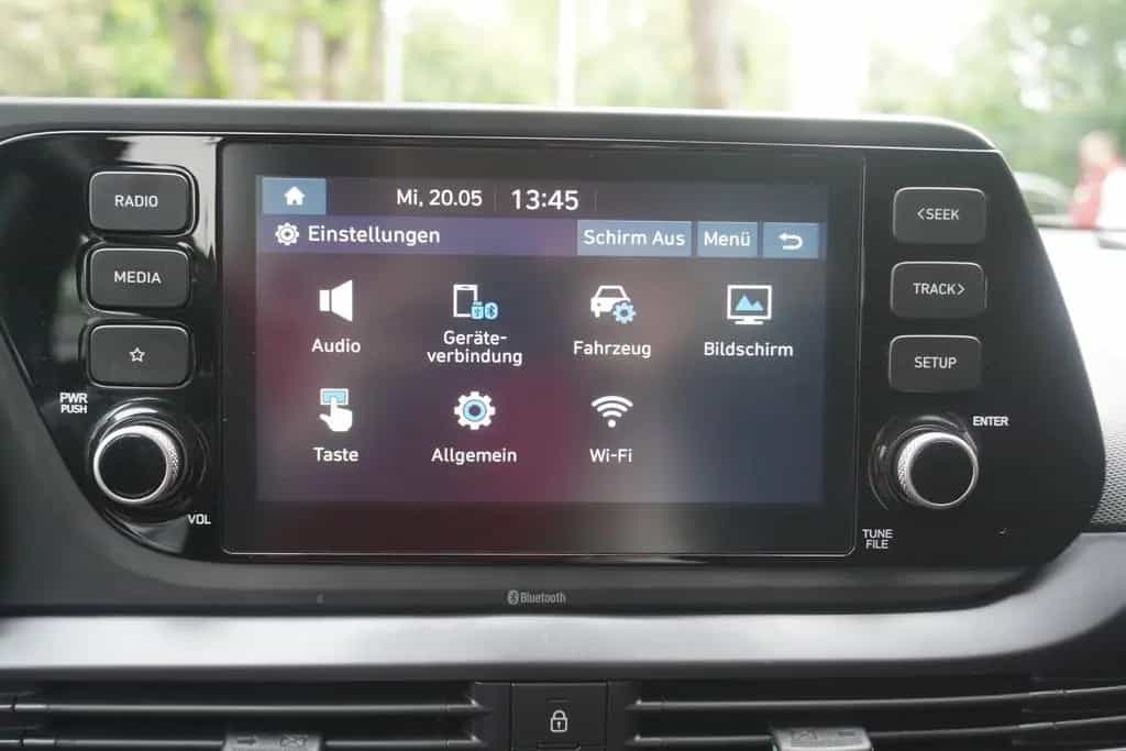 Hyundai BAYON 1.0 T-GDI Trend 2WD LED Kamera Tempomat 01/2022-photo-23
