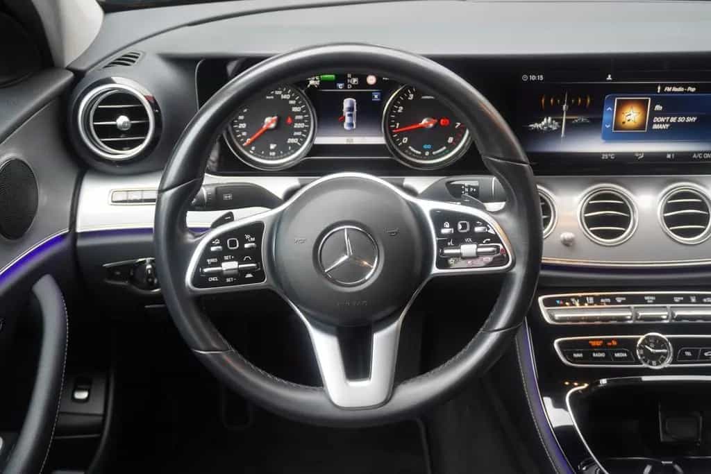 Mercedes-Benz E 200 E200 Avantgarde LED Teilleder Kamera Totwinkel 06/2020-photo-14