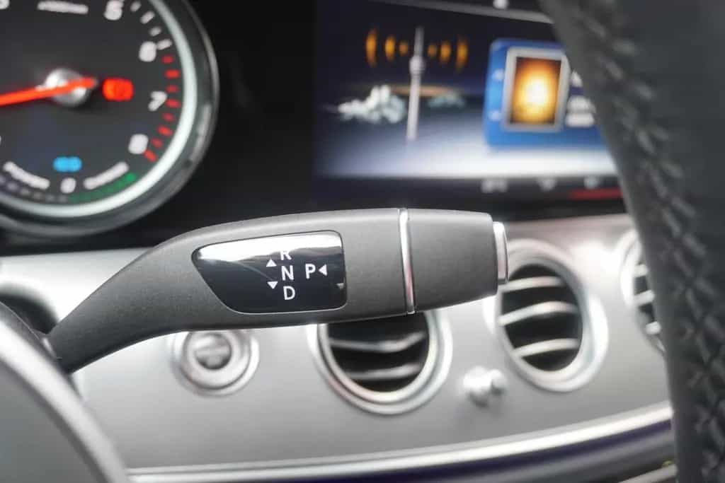 Mercedes-Benz E 200 E200 Avantgarde LED Teilleder Kamera Totwinkel 06/2020-photo-19
