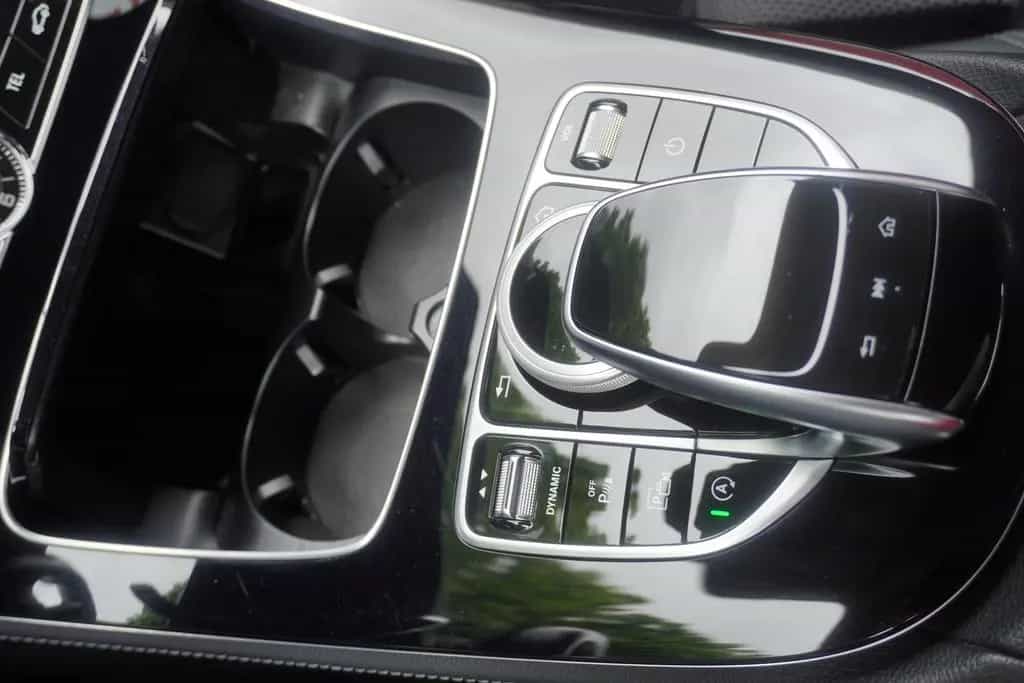 Mercedes-Benz E 200 E200 Avantgarde LED Teilleder Kamera Totwinkel 06/2020-photo-27