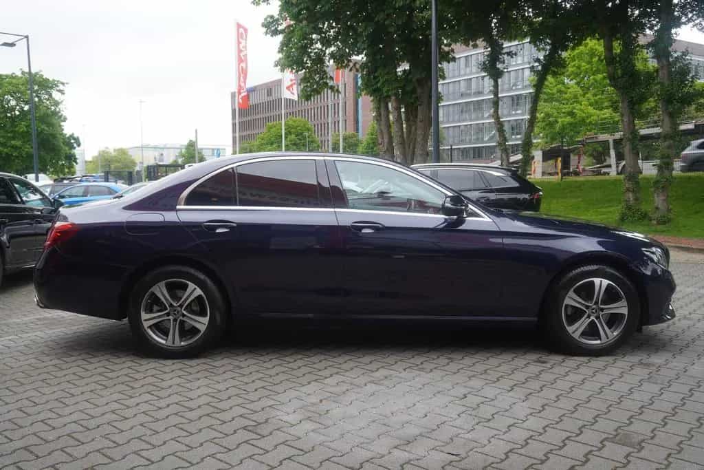 Mercedes-Benz E 200 E200 Avantgarde LED Teilleder Kamera Totwinkel 06/2020-photo-4
