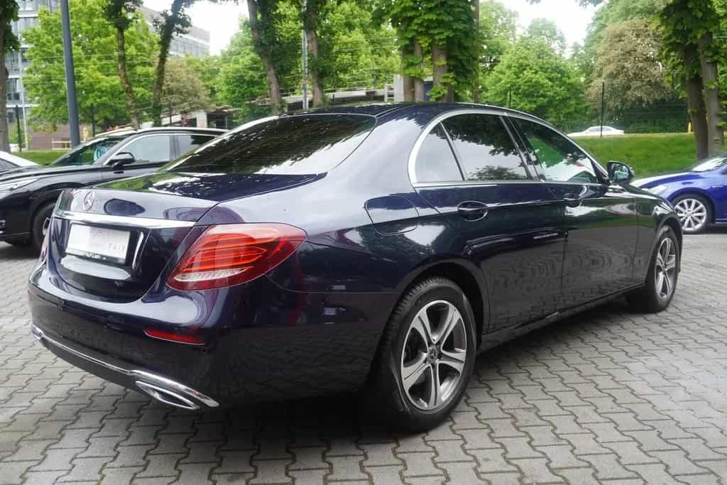 Mercedes-Benz E 200 E200 Avantgarde LED Teilleder Kamera Totwinkel 06/2020-photo-5