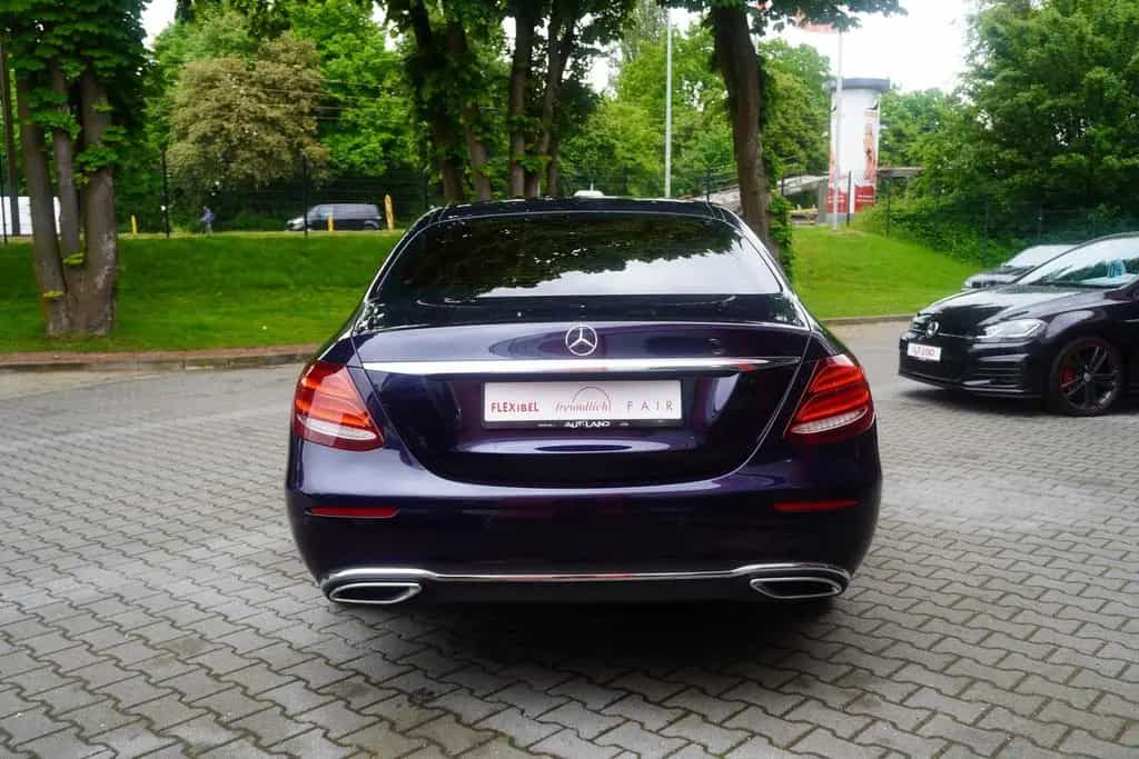 Mercedes-Benz E 200 E200 Avantgarde LED Teilleder Kamera Totwinkel 06/2020-photo-6