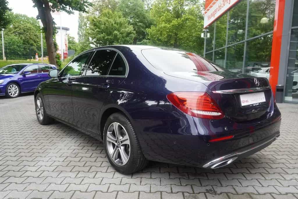 Mercedes-Benz E 200 E200 Avantgarde LED Teilleder Kamera Totwinkel 06/2020-photo-7