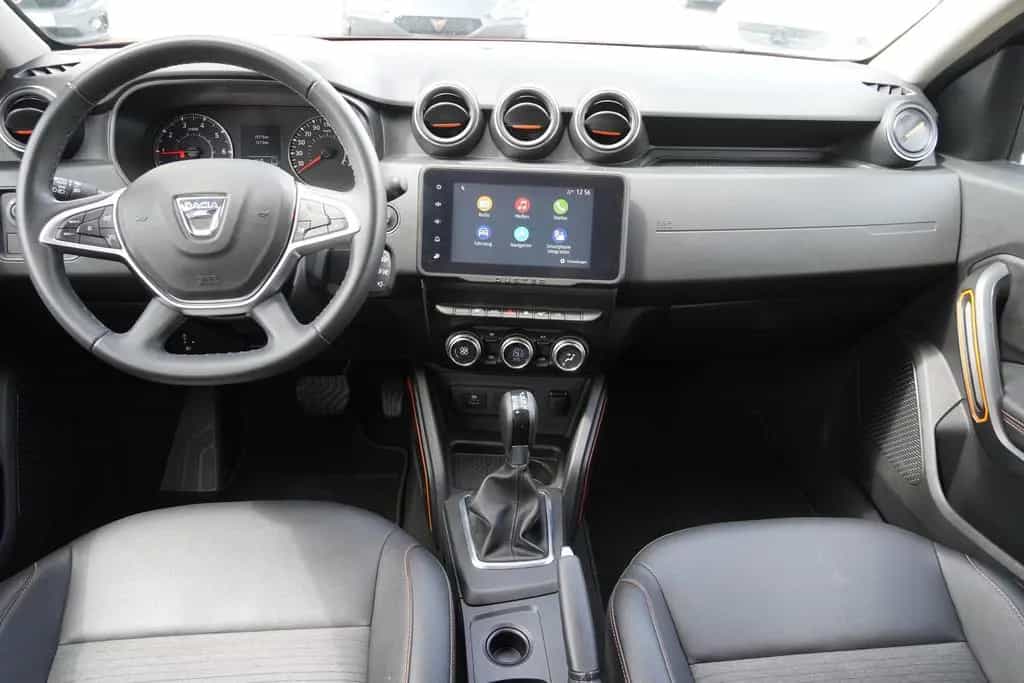 Dacia Duster II 1.3 Klimaaut. LED Navi DAB PDC Kamera 03/2023-photo-10