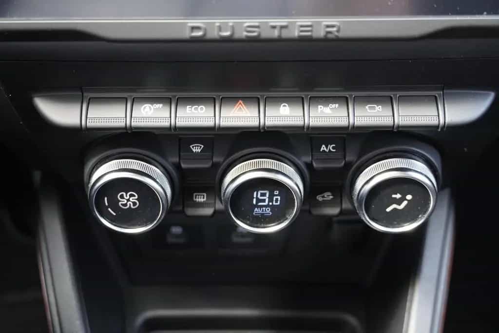 Dacia Duster II 1.3 Klimaaut. LED Navi DAB PDC Kamera 03/2023-photo-15