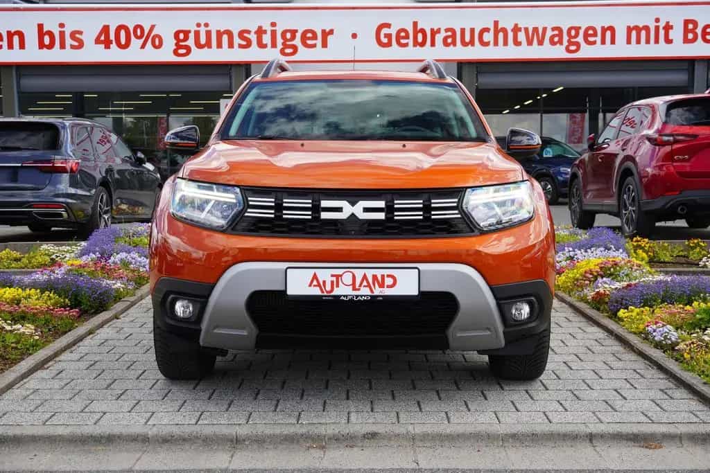 Dacia Duster II 1.3 Klimaaut. LED Navi DAB PDC Kamera 03/2023-photo-2