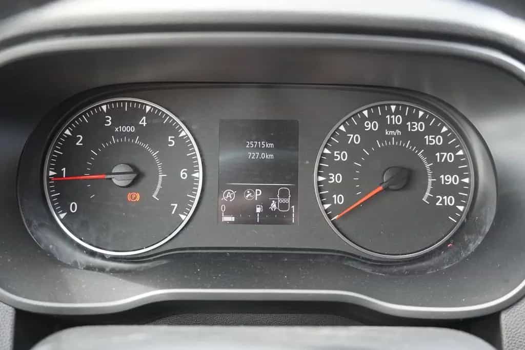Dacia Duster II 1.3 Klimaaut. LED Navi DAB PDC Kamera 03/2023-photo-24
