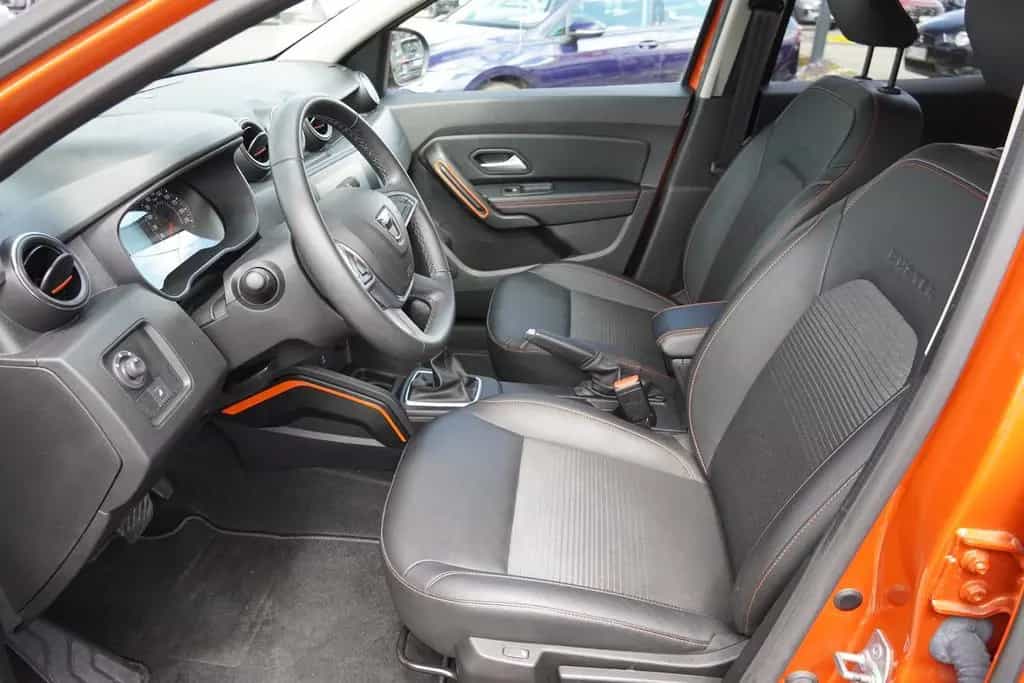 Dacia Duster II 1.3 Klimaaut. LED Navi DAB PDC Kamera 03/2023-photo-27