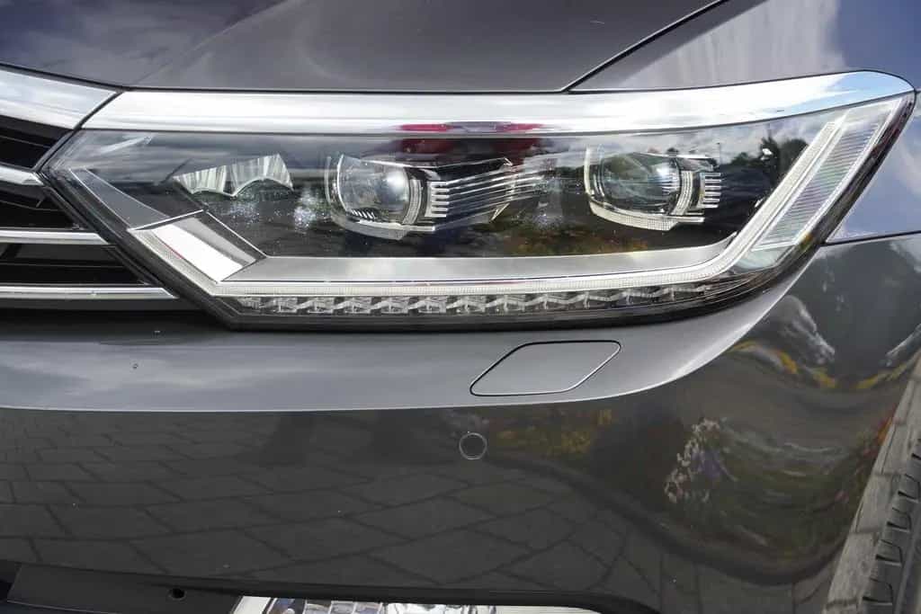 Volkswagen Passat Variant 1.5 TSI Highline Navi LED 08/2020-photo-42
