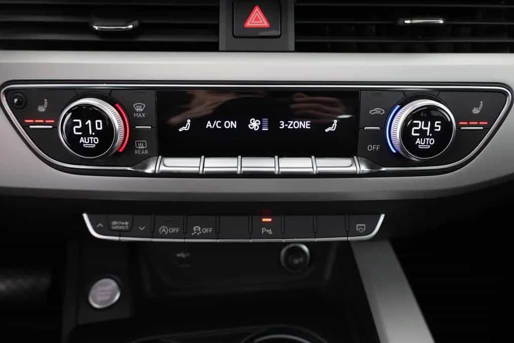Audi A4 Avant 40 TFSI Advanced LED Navi Panorama PDC 10/2021-photo-11