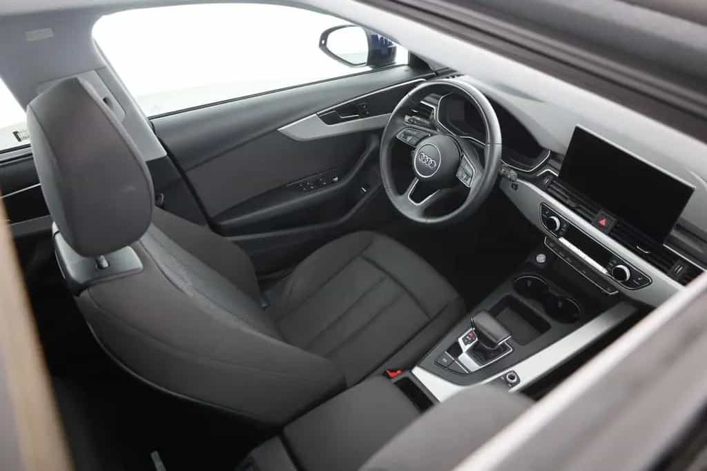Audi A4 Avant 40 TFSI Advanced LED Navi Panorama PDC 10/2021-photo-27