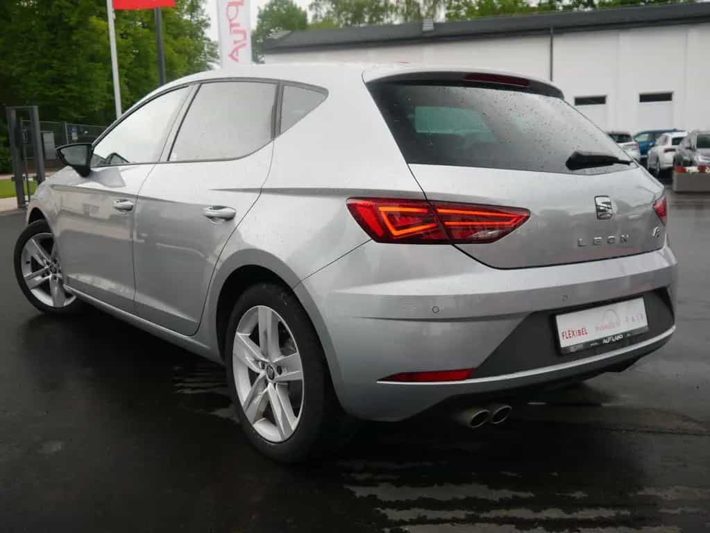 Seat Leon 1.5 FR LED Klimaaut. Sitzheizung Beats 06/2019-photo-2