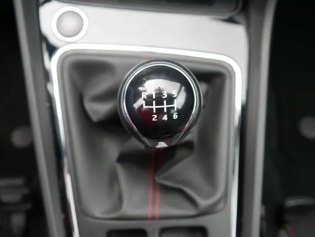 Seat Leon 1.5 FR LED Klimaaut. Sitzheizung Beats 06/2019-photo-21
