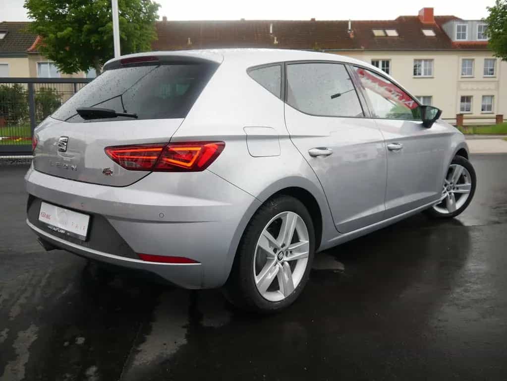 Seat Leon 1.5 FR LED Klimaaut. Sitzheizung Beats 06/2019-photo-4