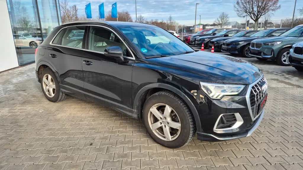 Audi Q3 35 TDI quattro advanced LED Pano SpurAss AHK 02/2019-photo-3