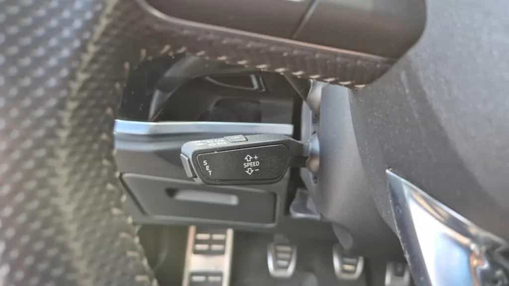 Audi Q3 35 TDI quattro advanced LED Pano SpurAss AHK 02/2019-photo-9