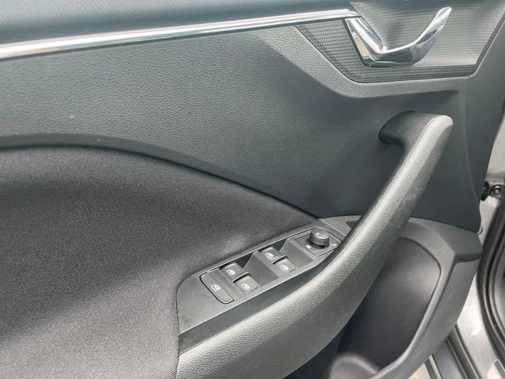 Skoda Kamiq 1.0 TSI DSG TOUR 5JG LED+SHZ+2xPDC+DAB+APP 07/2023-photo-14