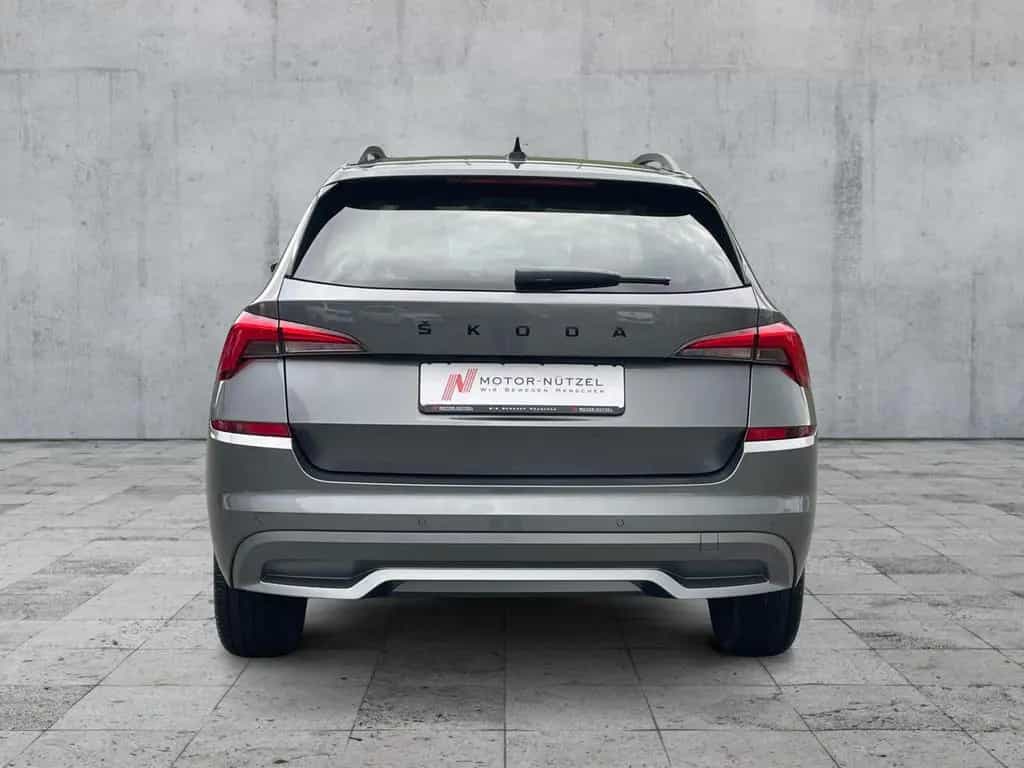 Skoda Kamiq 1.0 TSI DSG TOUR 5JG LED+SHZ+2xPDC+DAB+APP 07/2023-photo-4