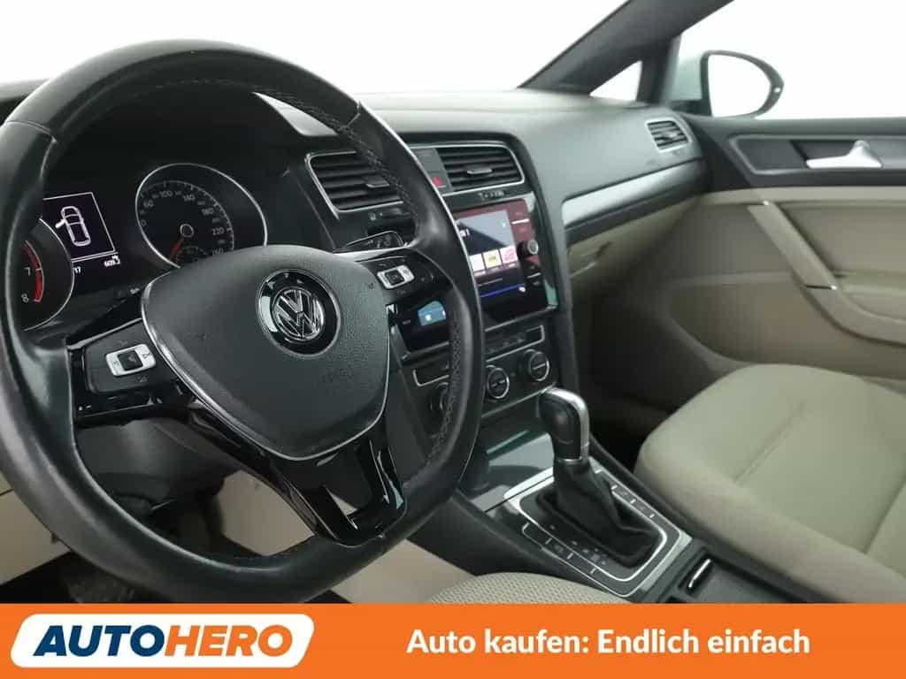 Volkswagen Golf VII 1.5 TSI ACT Comfortline BMT Aut.*PANO* 06/2017-photo-10