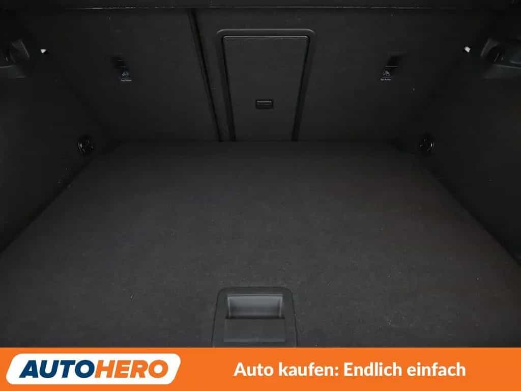 Volkswagen Golf VII 1.5 TSI ACT Comfortline BMT Aut.*PANO* 06/2017-photo-17