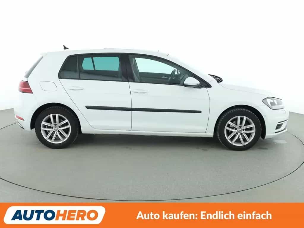 Volkswagen Golf VII 1.5 TSI ACT Comfortline BMT Aut.*PANO* 06/2017-photo-6