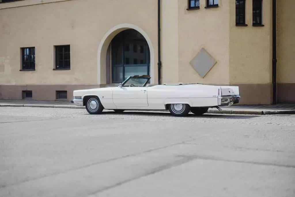 Cadillac Deville in sehr schönem Zustand 06/1969-photo-0