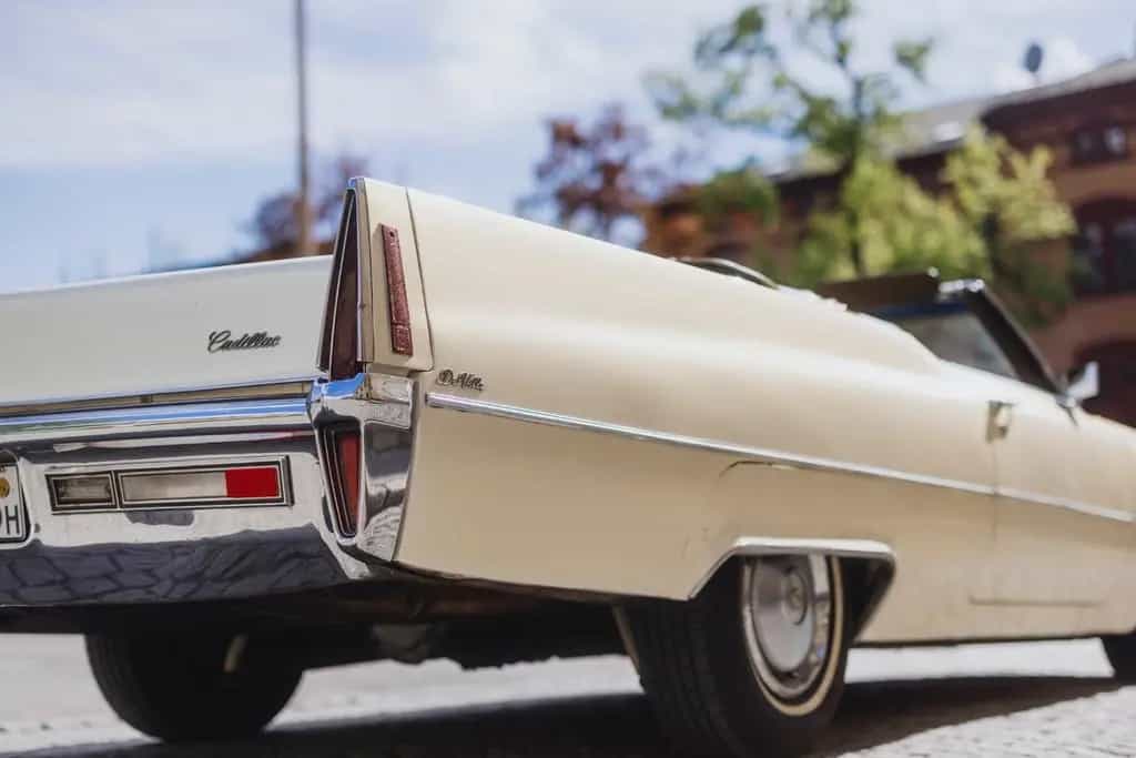 Cadillac Deville in sehr schönem Zustand 06/1969-photo-7
