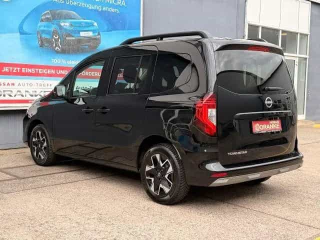 Nissan Townstar DIG-T 130 L1 Tekna Leder 360Grad*1.Hand 04/2023-photo-4