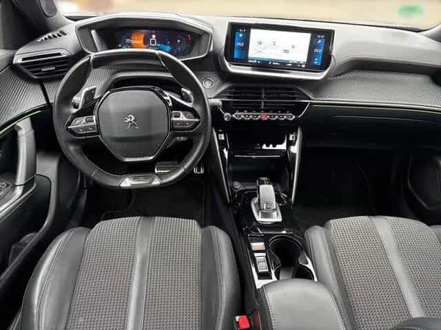 Peugeot 2008 GT 130 +Pano-Dach+Kamera+LED+Keyless+ 02/2022-photo-10