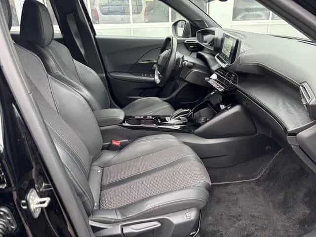 Peugeot 2008 GT 130 +Pano-Dach+Kamera+LED+Keyless+ 02/2022-photo-13