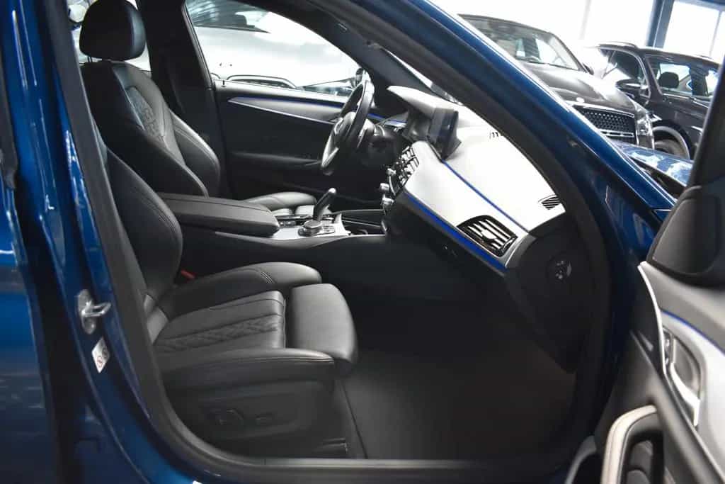 BMW 520 d Touring M SPORT*AHK*HIFI*LED*LEDER*NAVI* 03/2021-photo-10