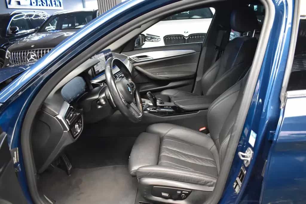 BMW 520 d Touring M SPORT*AHK*HIFI*LED*LEDER*NAVI* 03/2021-photo-13