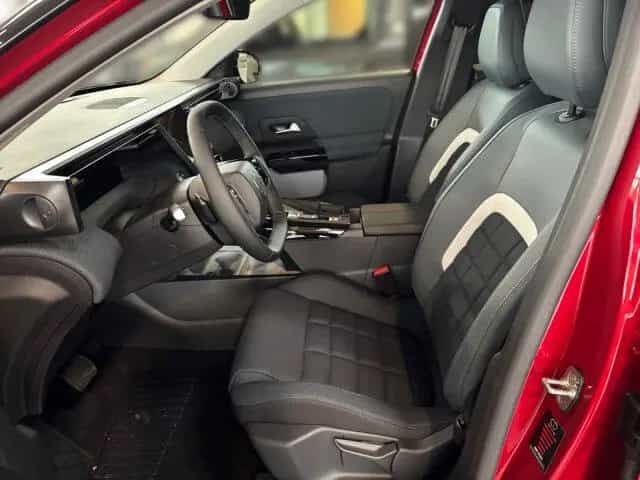 Citroën C5 Aircross Plus 145 +Allwetter+SHZ+Navi+Kamera+ 05/2026-photo-7
