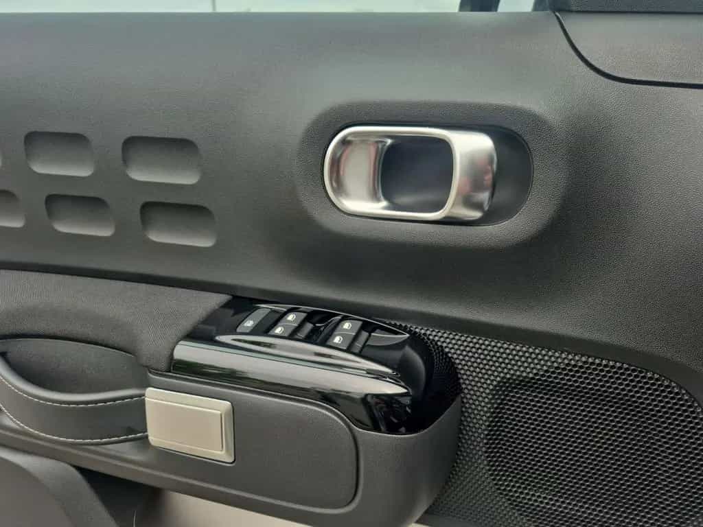 Citroën C3 Max 1.2 PURETECH AT6 Navi LED Kamera Klimaaut 05/2024-photo-12