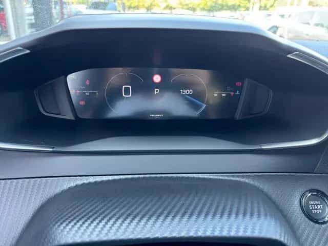 Peugeot 2008 Allure 130 EAT8 +NAVI+Allwetter+SHZ+ 08/2025-photo-7