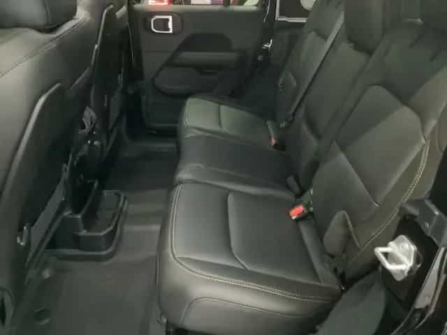 Jeep Wrangler ICE MY2024 Sahara 2.0l T-GDI (272 PS) 01/2025-photo-14