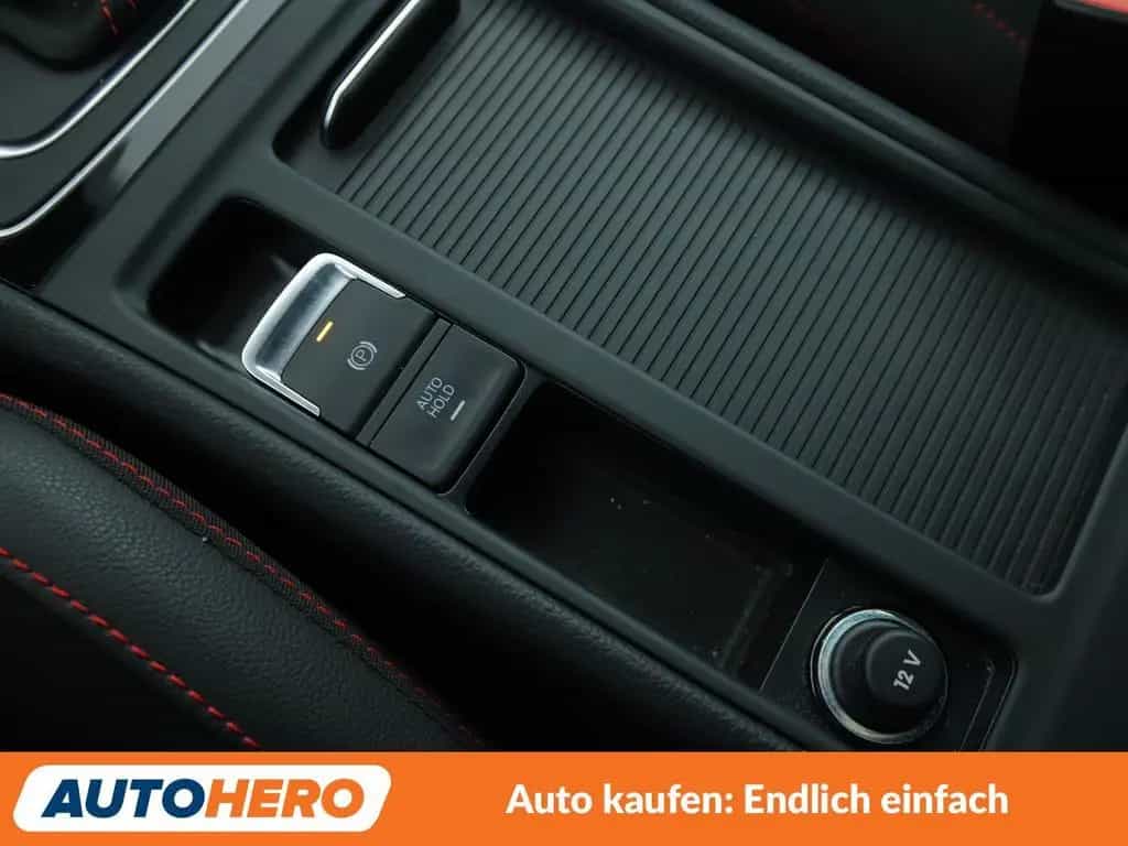 Volkswagen Golf VII 2.0 TSI GTI Performance BMT Aut.*NAVI* 10/2017-photo-26
