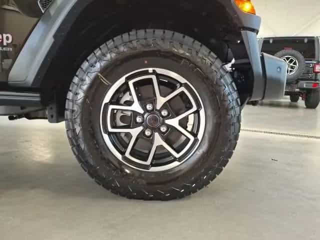 Jeep Wrangler ICE Rubicon 2.0l T-GDI 272PS 4x4 AT8 02/2026-photo-5