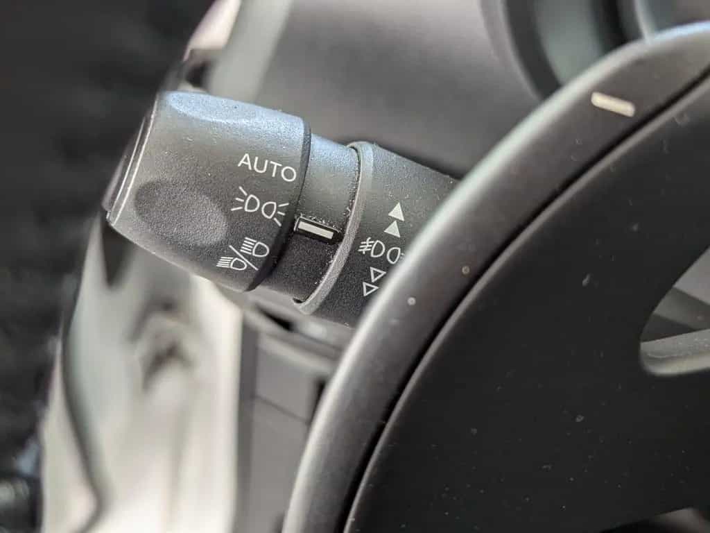 Citroën Berlingo 1.5 BlueHDi 130 FAP Feel M AHK+PDC+SHZ+ 11/2018-photo-25
