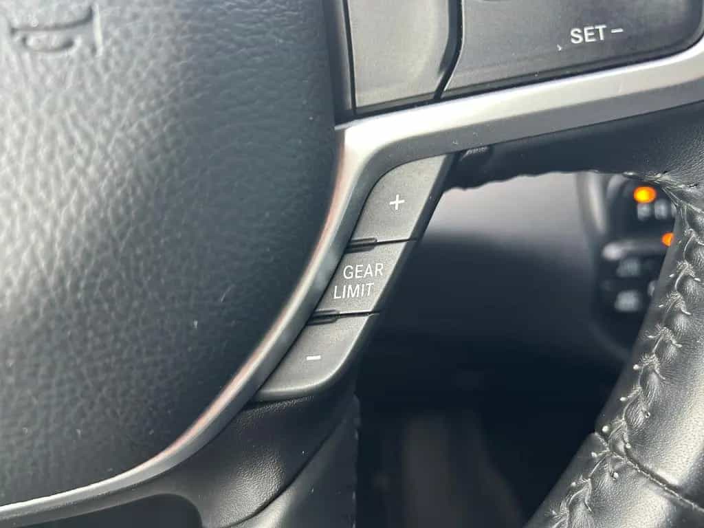 Dodge RAM 1500 5,7L V8 Hemi 4x4 AHK Navi Leder Kamera 02/2022-photo-19