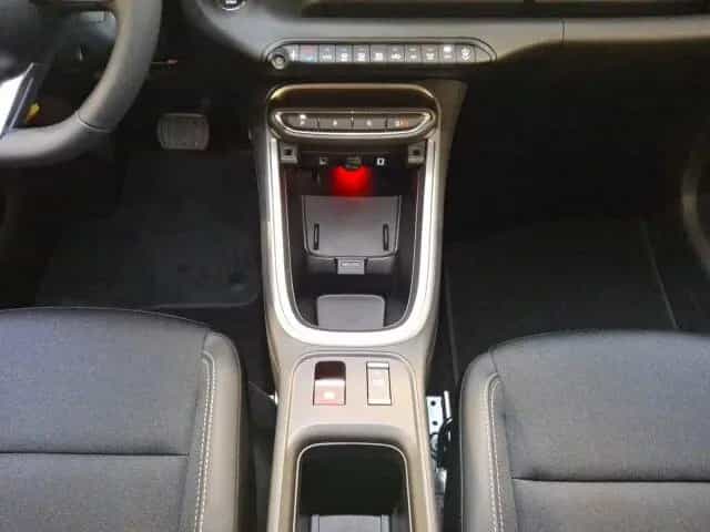 Jeep Avenger 1.2l Mild-Hybrid Summit 48V FWD 110PS 04/2026-photo-12