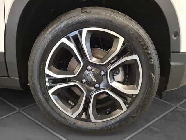 Jeep Avenger 1.2l Mild-Hybrid Summit 48V FWD 110PS 04/2026-photo-5