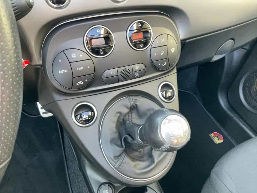 Abarth 595C Pista Cabrio XENON NAVI SPORTSITZ 17" 04/2020-photo-16