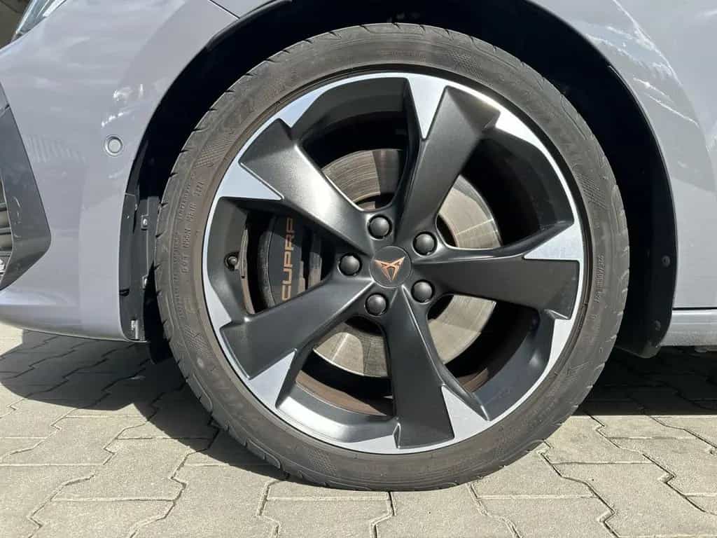 Cupra Leon 2.0 TSI 180 kW (245 PS) 7-Gang-DSG 04/2022-photo-15