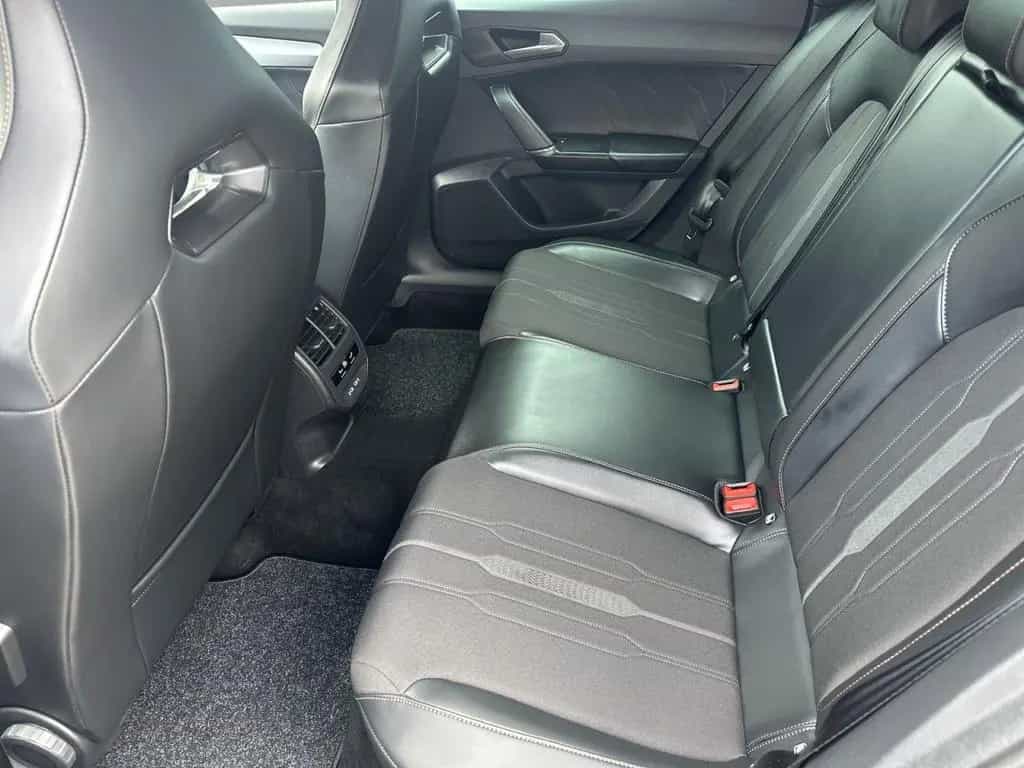 Cupra Leon 2.0 TSI 180 kW (245 PS) 7-Gang-DSG 04/2022-photo-8