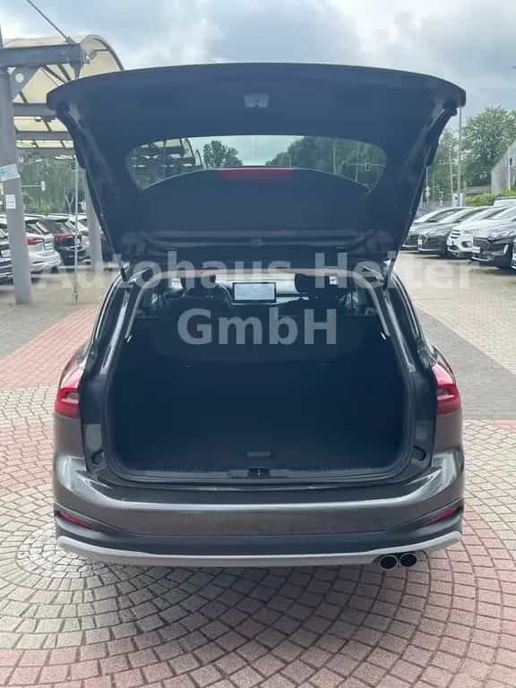 Ford Focus Automatik Active / Navi+Kamera+AGR+GJR 04/2022-photo-11