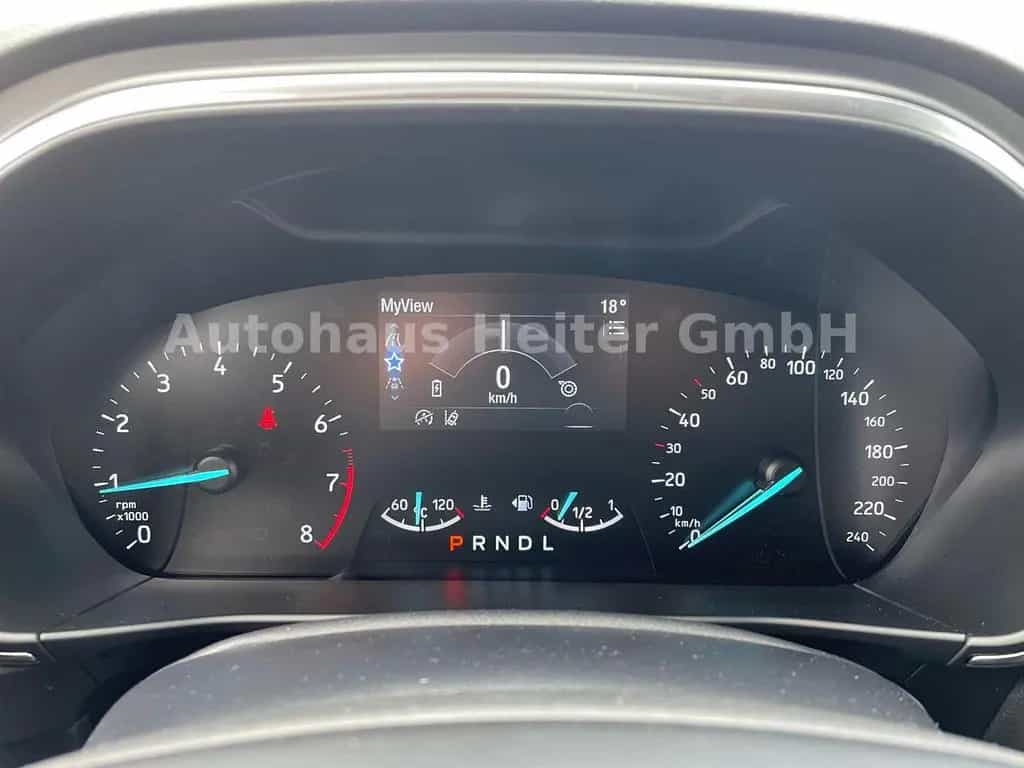 Ford Focus Automatik Active / Navi+Kamera+AGR+GJR 04/2022-photo-21