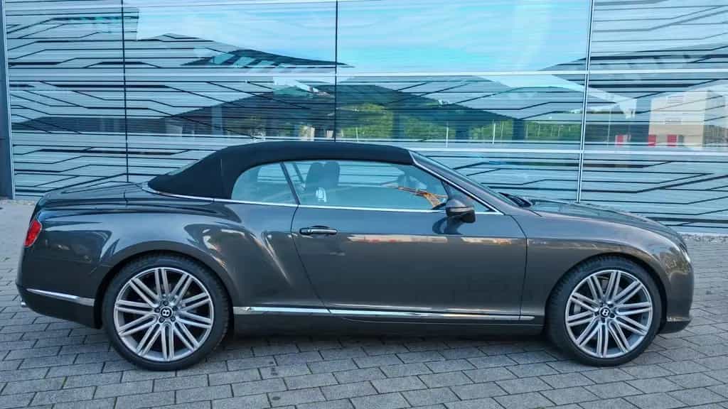 Bentley Continental GTC Speed 07/2014-photo-3